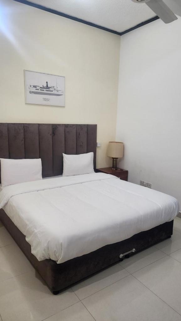 Qurum Beach Hotel Muscat Exterior photo